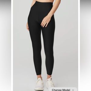Alo Airlift 7/8 Leggings in Black